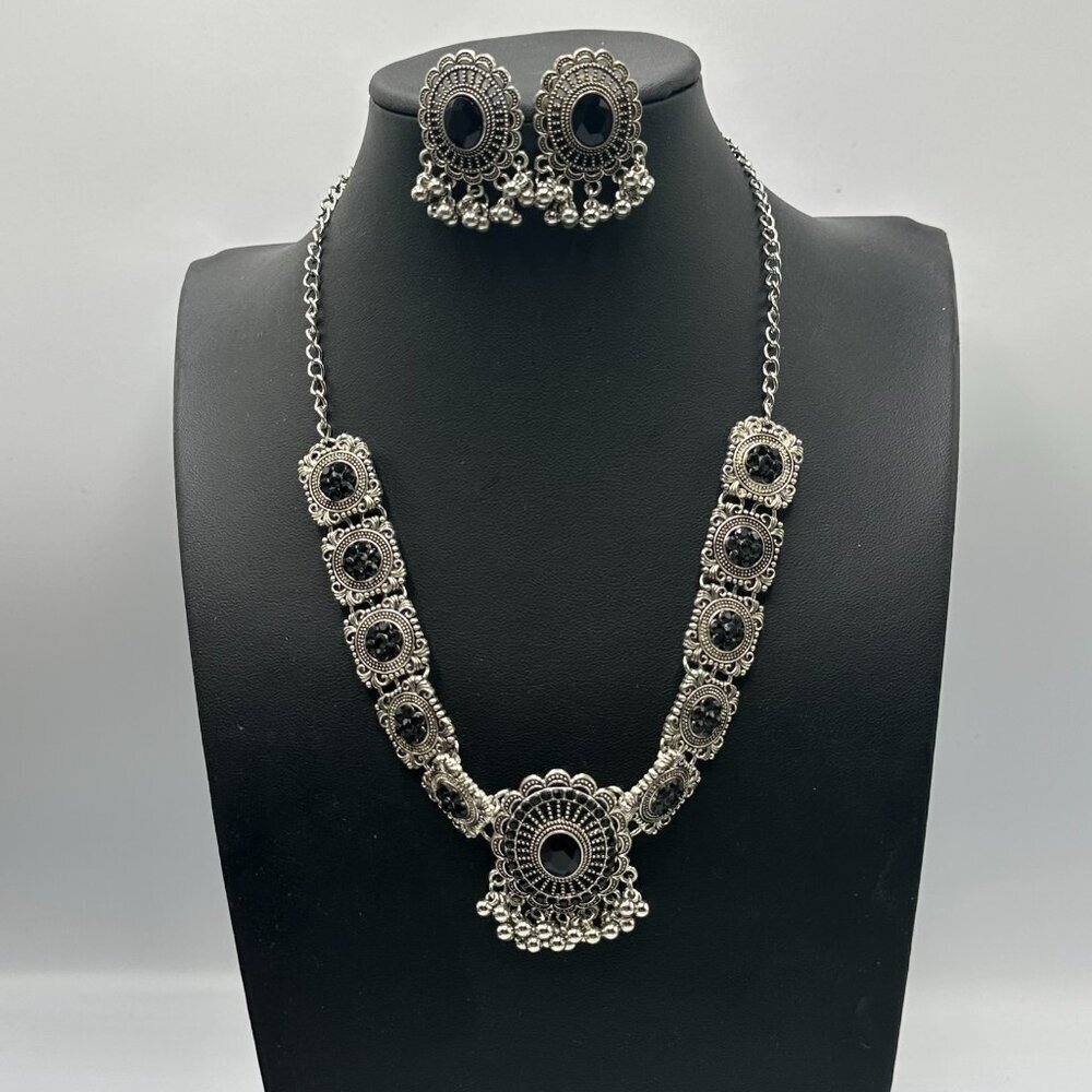Kundan Style Necklace Earring Set Silver Tone Black Rhinestone Statement